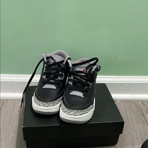 Jordan Kids Black and Gray Sneakers IN GREAT CONDITION LIKE NEW